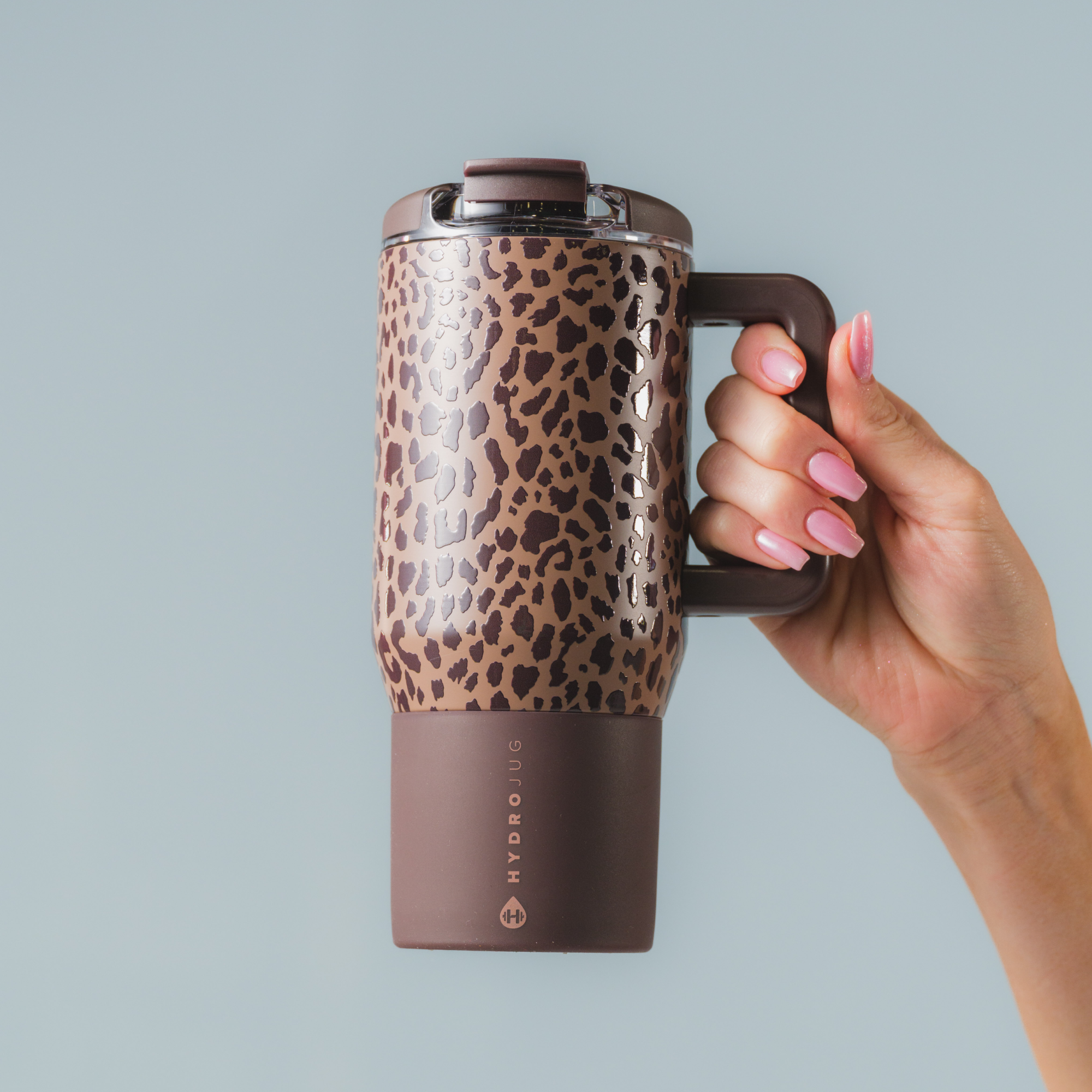 Brown Leopard - Water in Hand