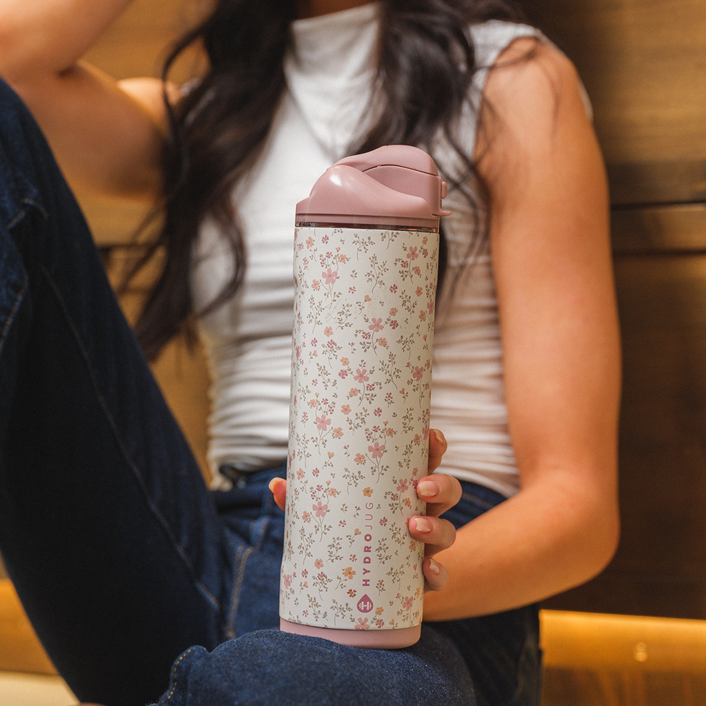 Magnolia - Jug for Office